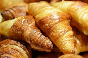 bread, croissant, food, breakfast, snack, baked, bakery, tasty, delicious, bread, bread, bread, bread, bread, croissant, croissant, croissant, food, food, breakfast, breakfast, breakfast, bakery, bakery